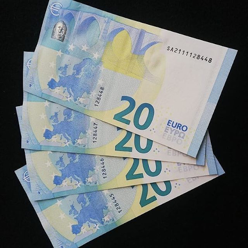 p_11.webp Euro €20 Bills